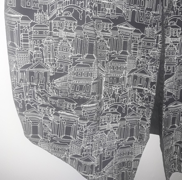 Spenser Jeremy Silk Graphic Vest - Picture 3 of 4